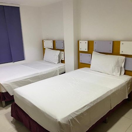 Apartament Edificio El Carmen Cali Zewnętrze zdjęcie